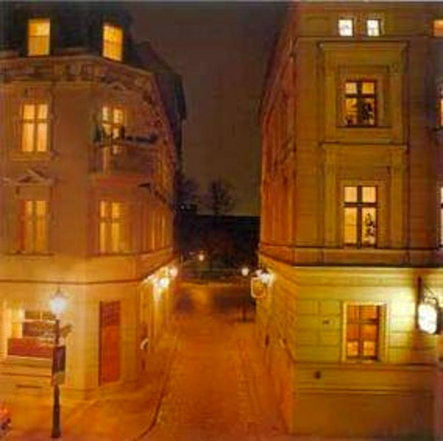 Hotel Altstadt Spandau Seeburg  Exterior photo