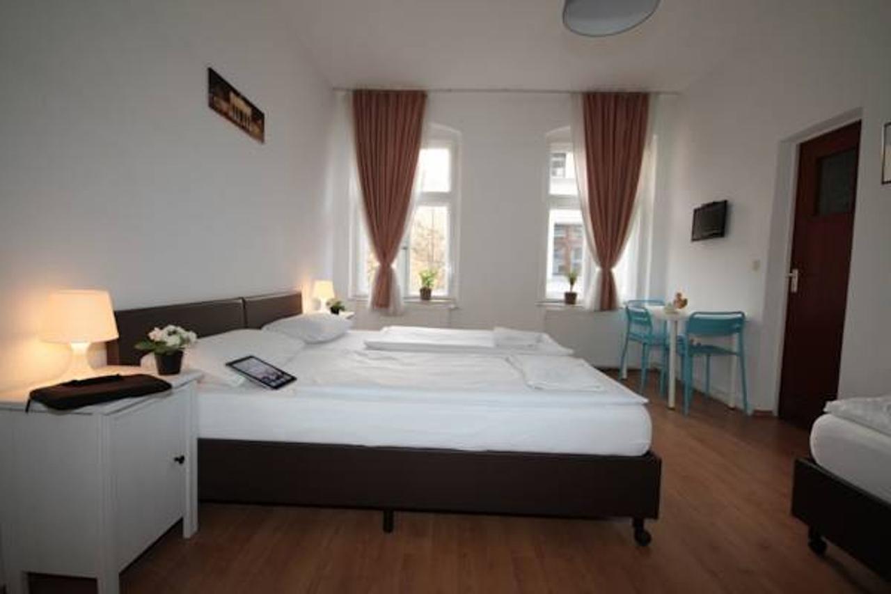Hotel Altstadt Spandau Seeburg  Exterior photo